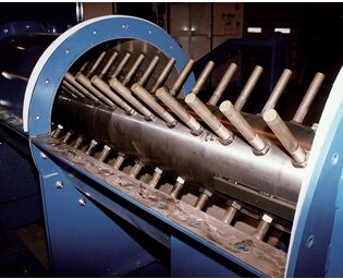 卧式螺带混合机